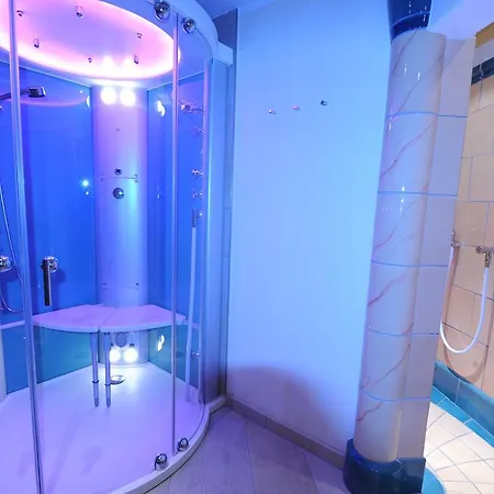 Maximilian & Hotel 4*