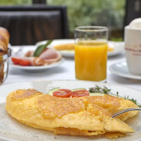 Maximilian & Szálloda 4*