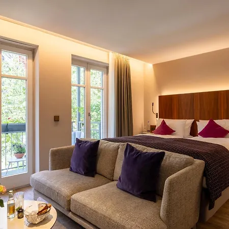 Maximilian & Szálloda 4*