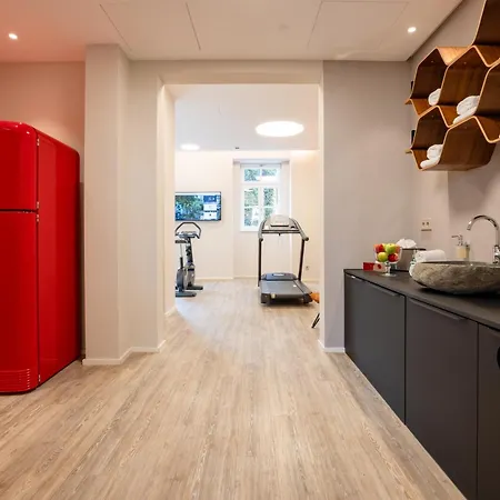 Maximilian & Szálloda